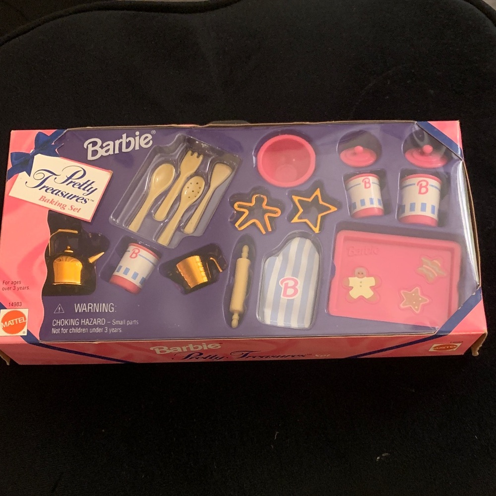 Barbie Baking Set with Pink and Gold Accessories